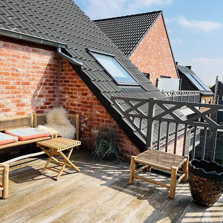Zen Op Vakantie - Zen Aan De Gavers Onkerzele Ngoại thất bức ảnh